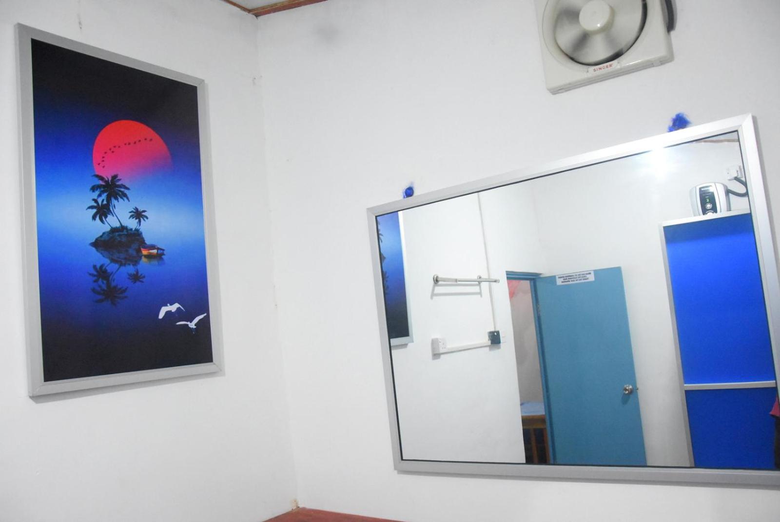 Meera Homestay & Guest House Anuradhapura Exteriör bild