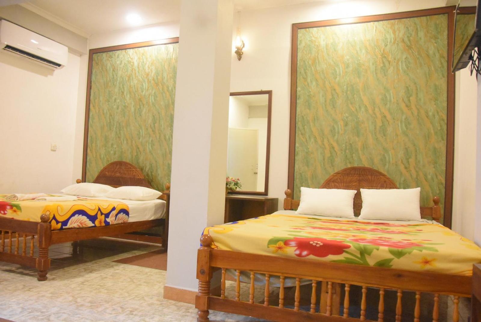 Meera Homestay & Guest House Anuradhapura Exteriör bild